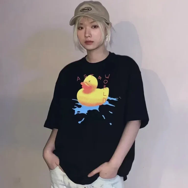 Factory Direct Sales of Adult Second-Hand Black Graffiti T-Shirts Women's and Men's Used Clothes Bundled Wholesales