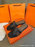 2026 foreign trade cross-border classic H slippers sheepskin flat slippers beach slippers women's sandals