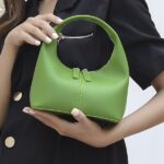 Cross-border bags new bag for women, exquisite, compact, high-end fashion, casual, light luxury, versatile, portable dumpling bag
