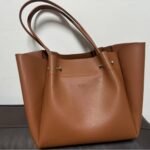 Cross-border large bag 2024 new Korean style fashionable solid color tote bag large capacity single shoulder crossbody handheld women's bag trendy generation