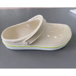 cross flat hole shoes outdoor non-slip lightweight couple sandals beach toe men's shoes casual flat women's shoes