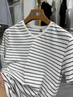 【Doujia】Withdraw the remaining orders! Classic striped V-neck short-sleeved T-shirt men's summer breathable shirt white casual 1T32
