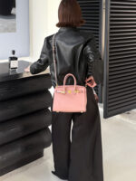 Factory price direct sale palm print platinum bag handbag large capacity bag for women 2026 new style trendy single shoulder crossbody light luxury