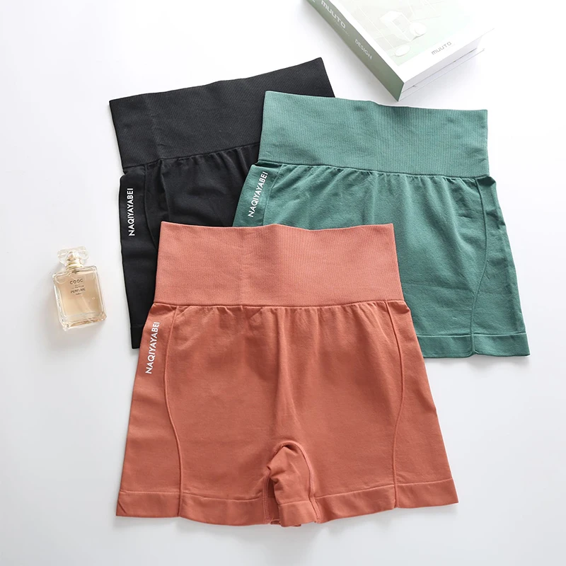 High Waist Workout Shorts Sport Shorts Seamless Fitness Shorts Cycling Shorts Scrunch Butt Yoga shorts Gym Leggings Women