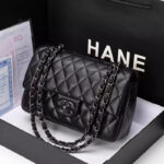 Hong Kong counter authentic 2026 new genuine leather cf chain bag small fragrance style shoulder crossbody bag fashionable and versatile bag