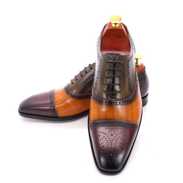 [Hot Item] New Men Dress Shoes Brogue Style Paty Leather Wedding Shoes Men Flats Leather Oxfords Formal Shoes
