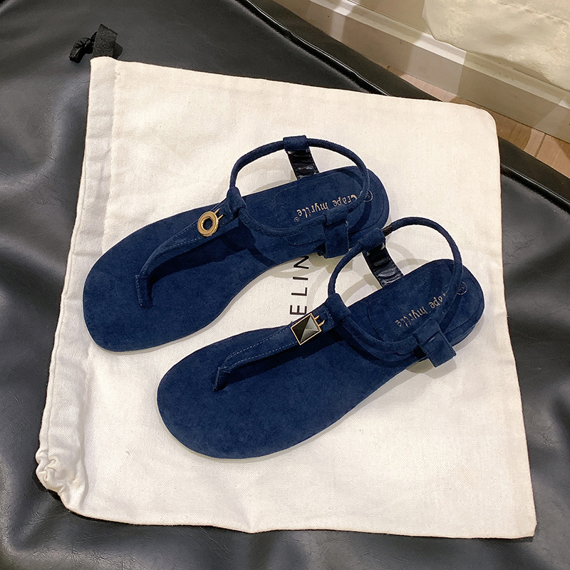 Same style~ Summer new retro mandarin duck design gold buckle T-strap thong flat sandals for women commuting