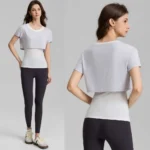 Wholesale Latest Stylish Color-Blocked Exercise T Shirt for Women, Trendy Crewneck 2 in 1 Tee Shirts Fake Two-Piece Short Sleeve Activewear Tops