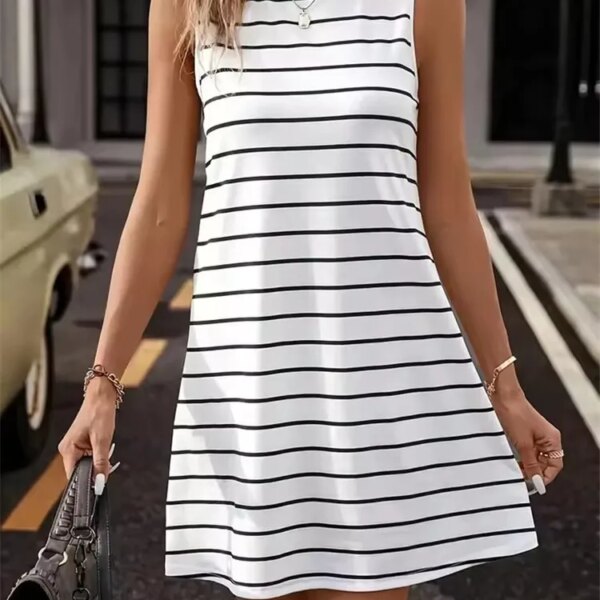 Women's Summer Casual Striped Long T-Shirt Dresses Sleeveless Round Neck Beach Loose Casual Vacation Short Tank Dress Sundress