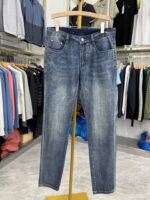 【Yajia】Simple and basic model! Spring and summer straight jeans, summer mid-waist zipper trousers, casual KC005