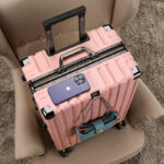 Fashionable aluminum frame suitcase buckle lock trolley case universal wheel suitcase men's and women's password box boarding case manufacturer wholesale