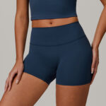 High-waisted yoga shorts, fitness women's yoga pants, butt-lifting, seamless peach-butt tight quick-drying three-quarter pants for running and cycling