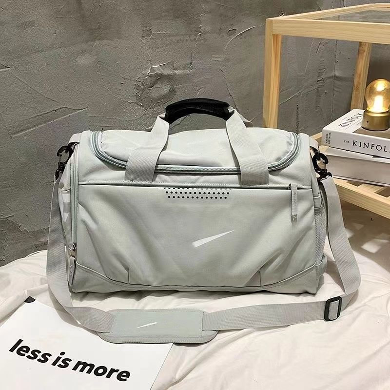New trendy fashion shoulder bag large capacity outdoor sports fitness bag short trip leisure travel bag wholesale New trendy fashion shoulder bag large capacity outdoor sports fitness bag short trip leisure travel bag wholesale