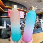 Plastic cup hot selling in Southeast Asia fashion 1000ml simple space cup PC fall-resistant tumbler with time scale