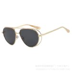 Retro round frame niche design toad mirror for men and women, classic metal sunglasses, anti-UV sun visor