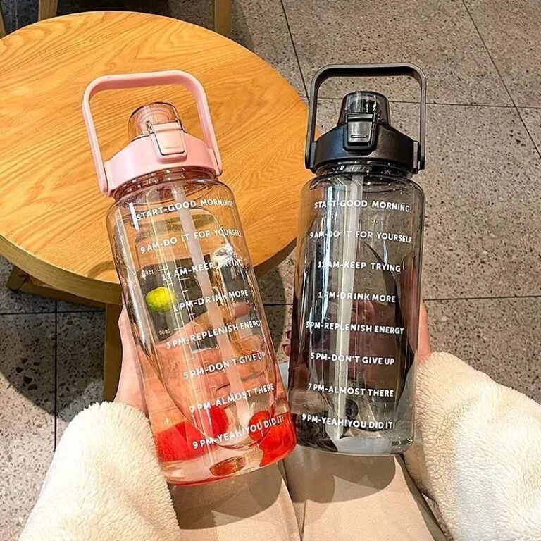 Water cup, super large capacity, high appearance, ton bucket, outdoor sports straw cup, new scale cup, high temperature resistant kettle