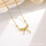Stainless steel bow necklace for girls and women, non-fading pendant necklace, sweet titanium steel plated 18K gold necklace - Image 4
