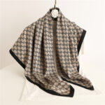 Diamond plaid scarf twill silk large square scarf travel sun protection shawl decorative headscarf 90cm letter scarf new style - Image 3