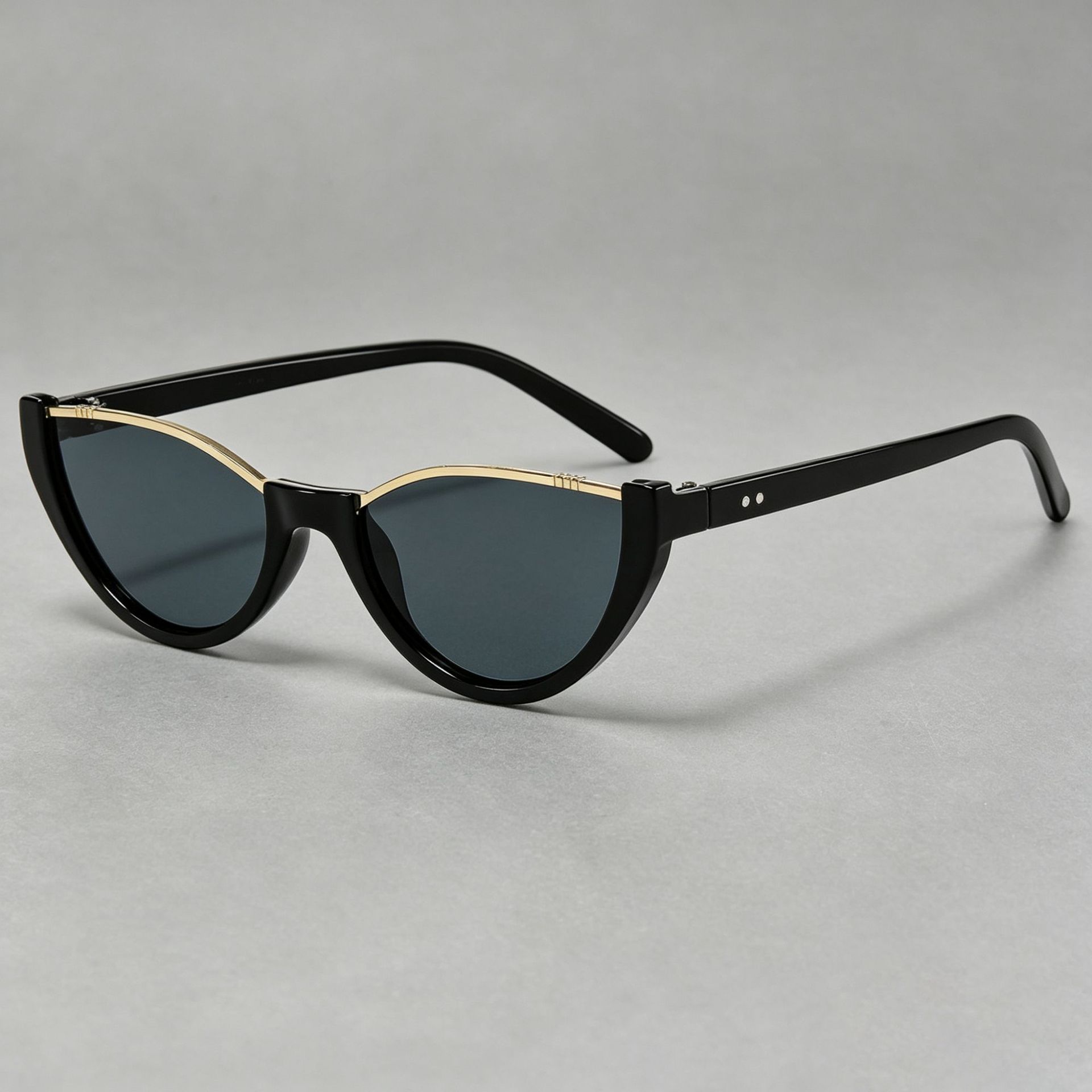O1CN01q02sVK1d4rrbItytE_2574963683-0-cib European and American fashion new half-frame sunglasses for women, personalized cat-eye sunglasses, Internet celebrity street photography, crescent-shaped trendy glasses - Image 1